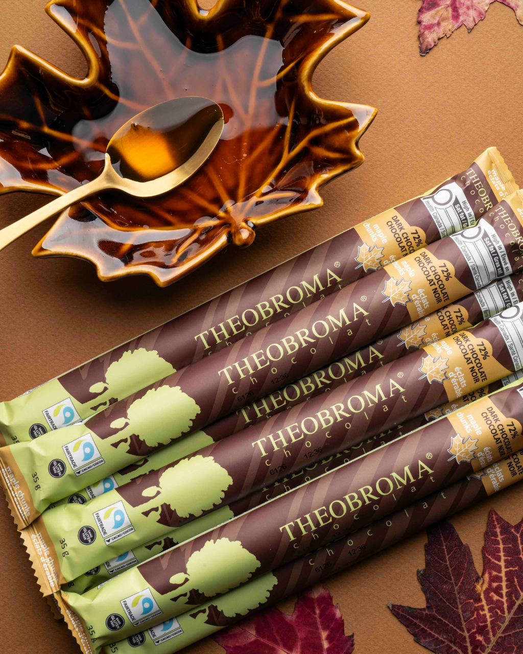 72% Dark Chocolate Bar – Maple Pieces
